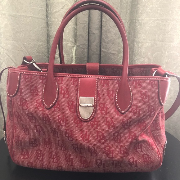 Dooney & Bourke Handbags - Dooney & Bourke Red Handbag with removal strap